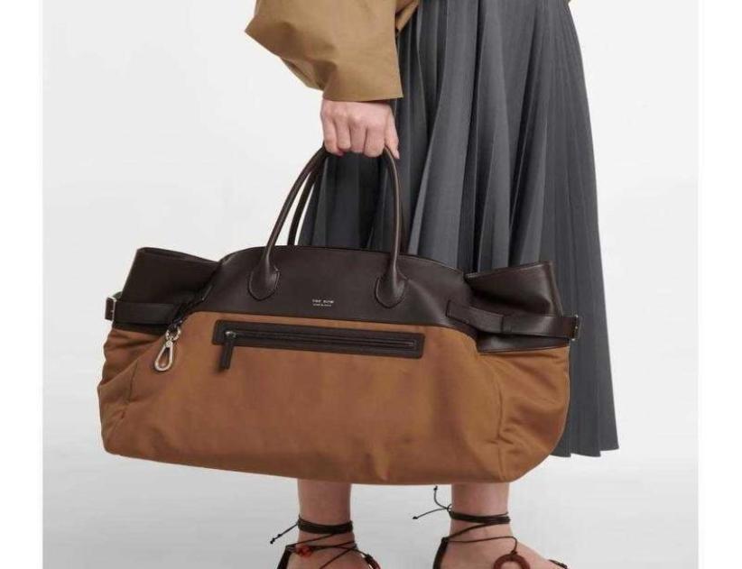 

The Row Bag Designer Margaux 17 Nylon Collar Large Capacity Travel Handbag Tote Color Collar Leather Bag for Men and Women1429861, Brown