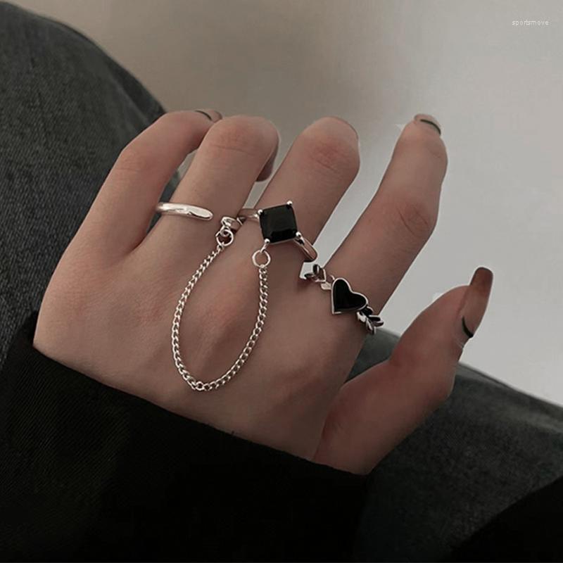 

Wedding Rings Black Rhinestone Heart Set Love Chain Punk For Couples Lovers Men Women Girls Party Gift Girfriend