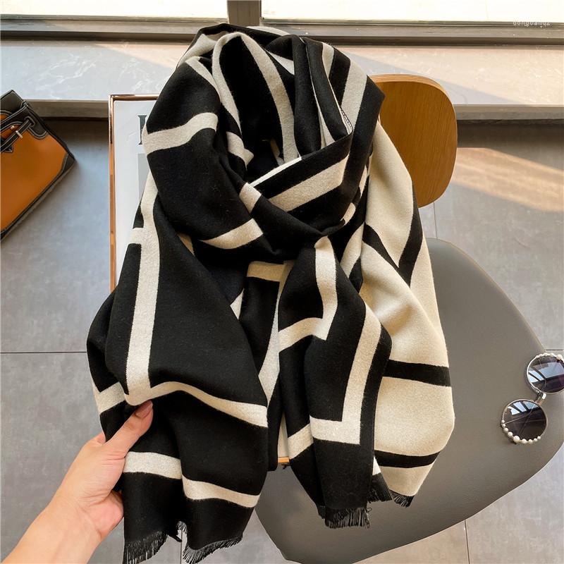 

Scarves Fashionable Women's Winter Cashmere Double Face Scarf Nordic Style Geometric Letter Thickened Warm Windproof Shawl