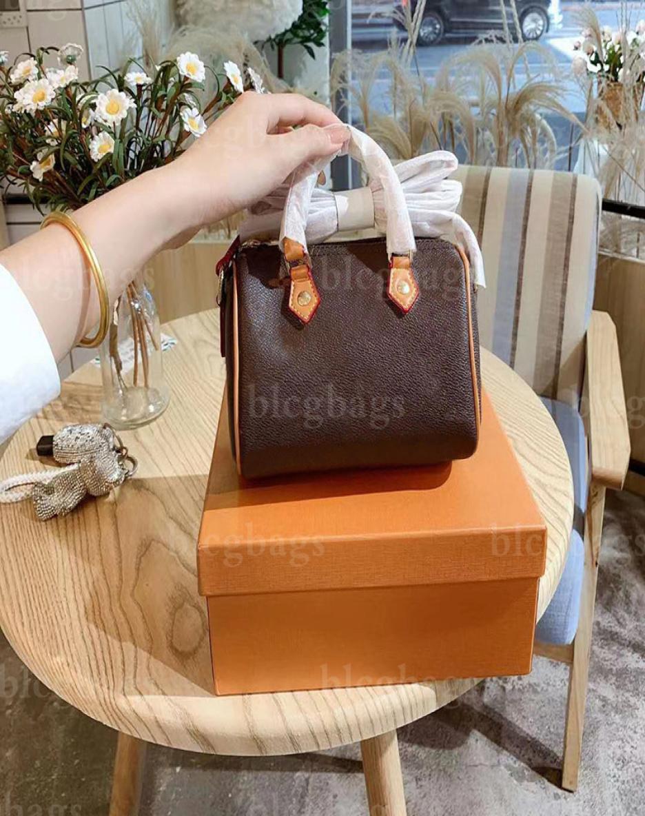 

Famous Womens Designers Shoulder Bags Crossbody Bag Flower and Star Print Handbags6774218, Brown