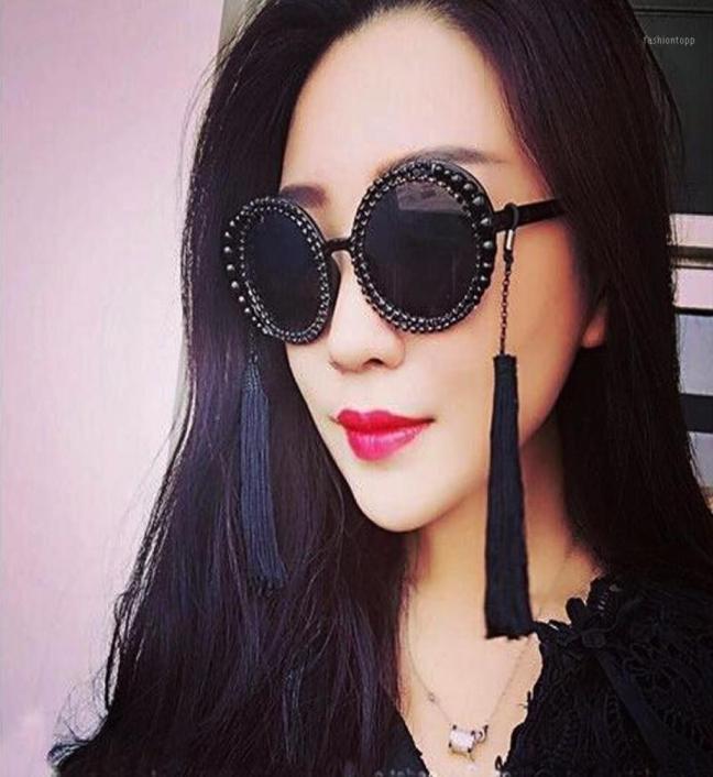 

Sunglasses Fashion Retro Tassel Baroque Pearl Women Personalized Beach Rhinestone Vintage Round Outdoor DecorationSunglasses8066304