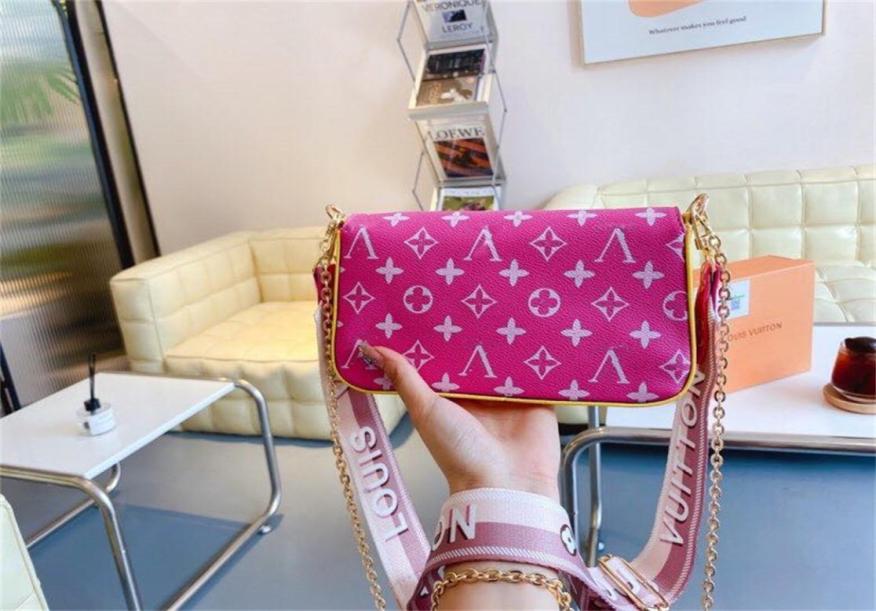 

Brand 23SS Women039s Messenger Bags Gradient Letter Cloud bag sheepskin underarm texture soft Pu leather fashion grils envelope2896663, Beige