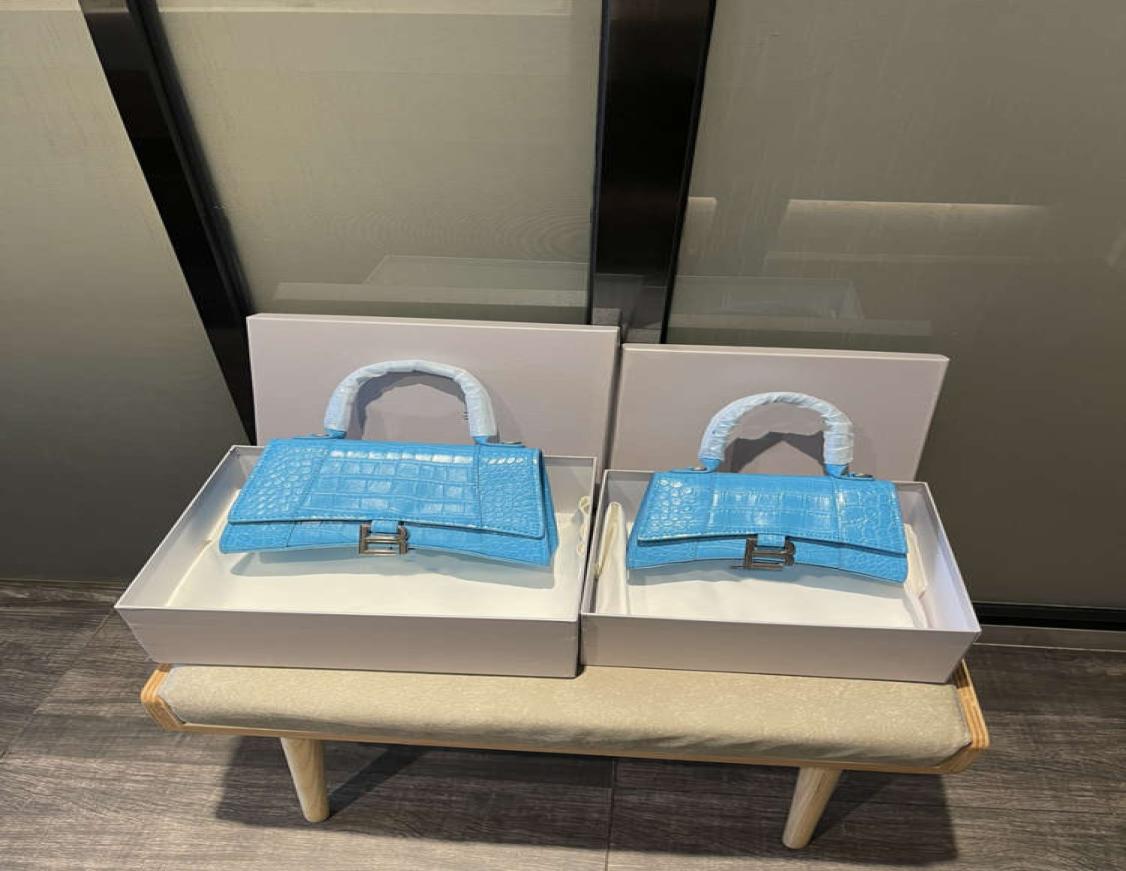 

Designers Womens Handbags 21SS latest hourglass Bags Catwalk style Purses Classic highend hardware Shoulder Bag two sizes multi5875365, Red