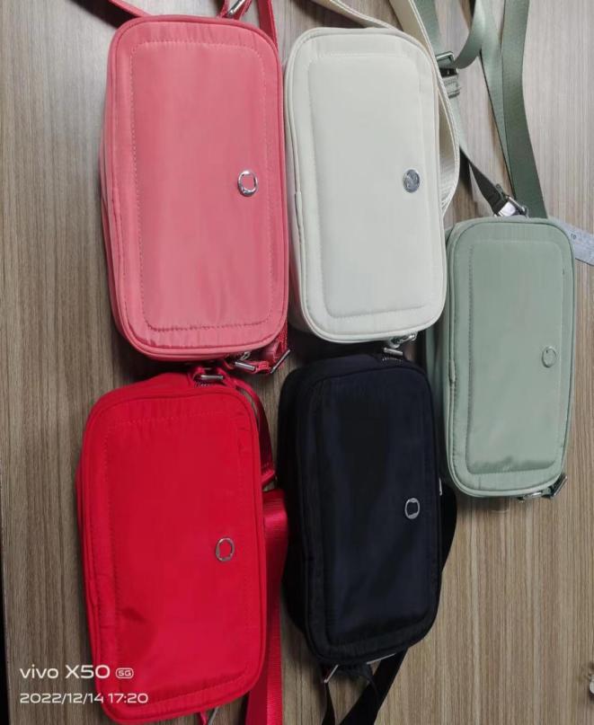 

Lu crossbody Bags Modular phone belt bag official models ladies sports waist outdoor messenger camera Capacity with brand logo9070352, Light green