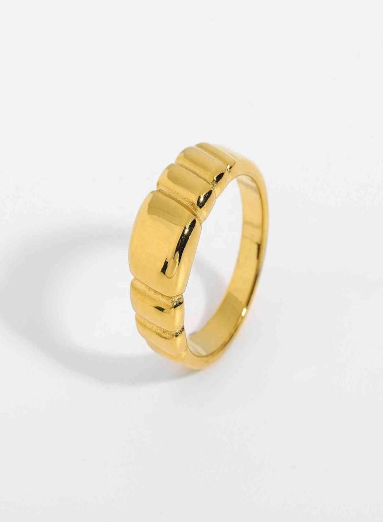 

Frech Gold Plated All Body Titanium Steel Croissant Ring All Mathing Vintage Strip Chunky Ring8492358