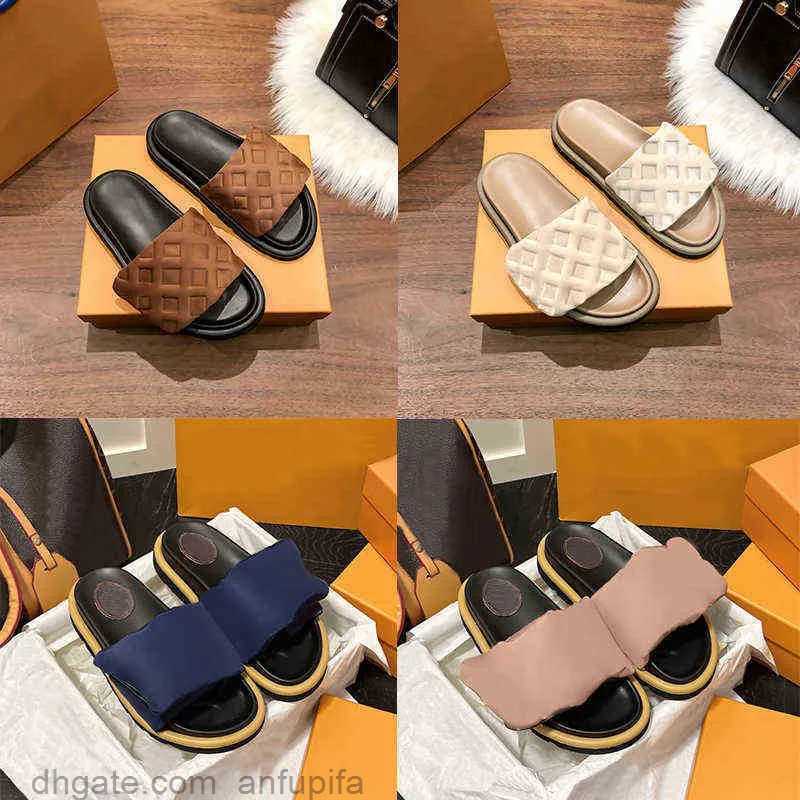 

Luxury Pool Pillow Comfort Embossed Mules designer slippers men sandals women shoes copper beige deep blue triple black navy Rose pink white With original box, 10 brown beige printed-1