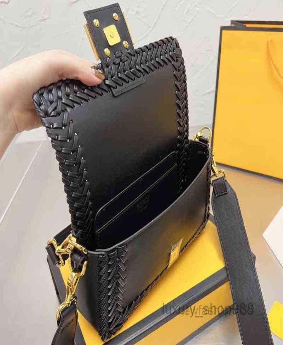 

Evening Bags Shoulder Bags Baguette Shoulder Bags Designer Women Woven Handbag Luxury Leather Crobody Female Underarm Purses 2022 3059757, Black
