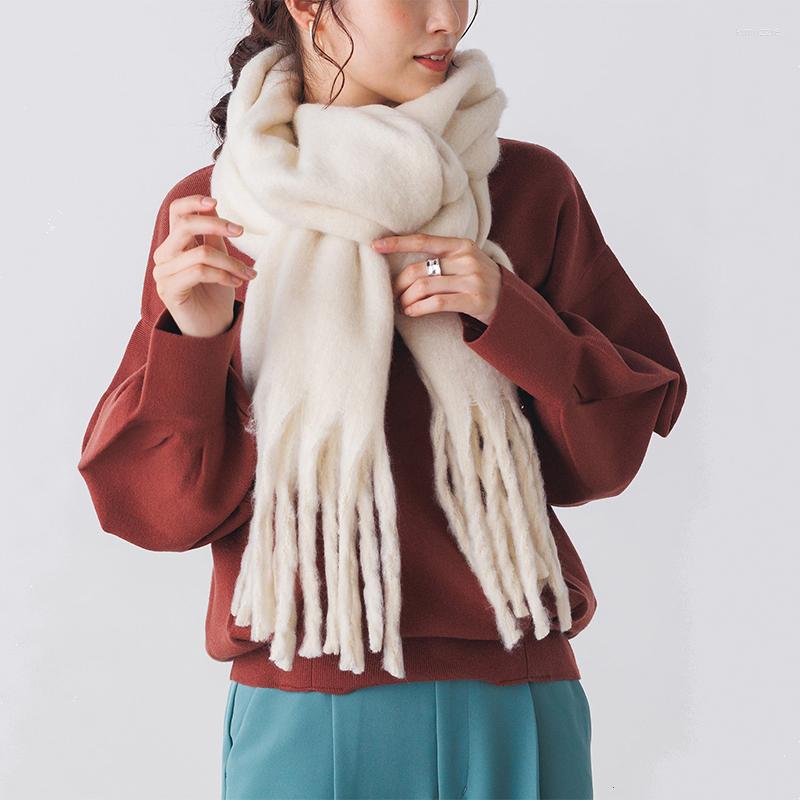 

Scarves 2023 Luxury Cashmere Women Winter Soild Scarf Shawl Fashion Warm Big Tassel Bright Long Pashmina Blanket Wraps Scarfs