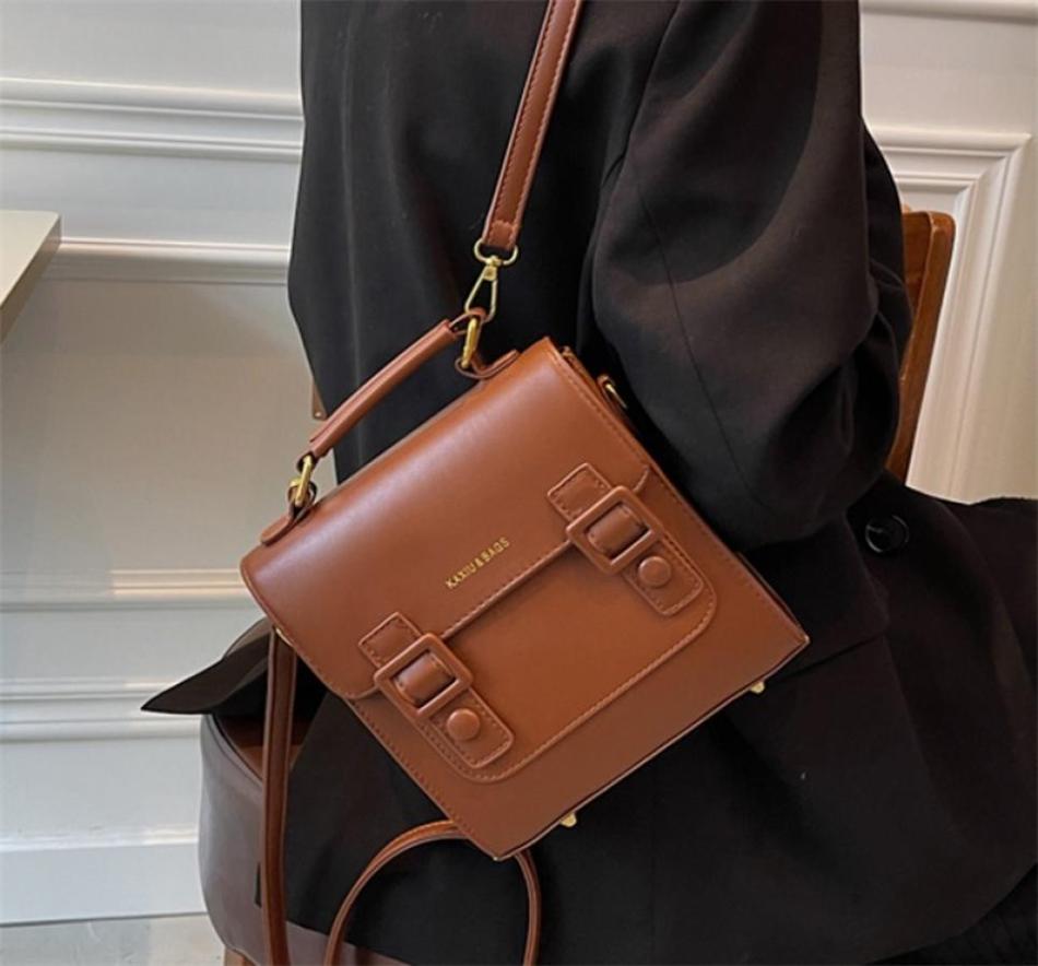 

Women Leather Backpack Shoulder Bag Small Designer Backpack Female Girls Fashion Daypacks Teenager School Bag Mochila Feminina 2204710340, Beige