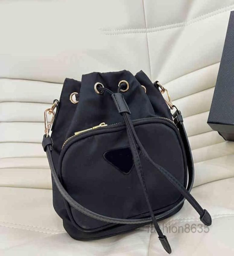 

Evening Bags Luxury Drawstring Bag Women Casual Bucket Evening Bags Classic Shoulder Clutch Design Lady CrossBody Purse 220804Mult3149868, Black