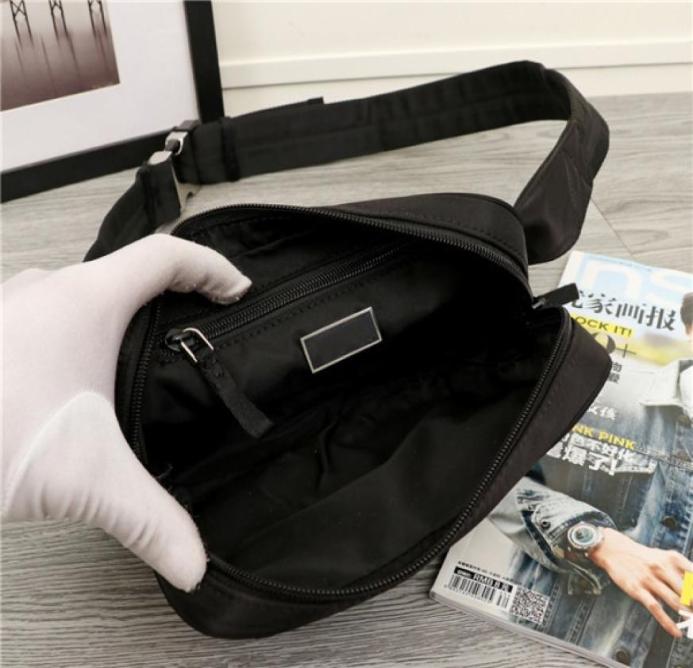 

Chest bags waist bag P necessitie s space to meet the necessities of daily life lightweight waterproof fabric7328406, Black