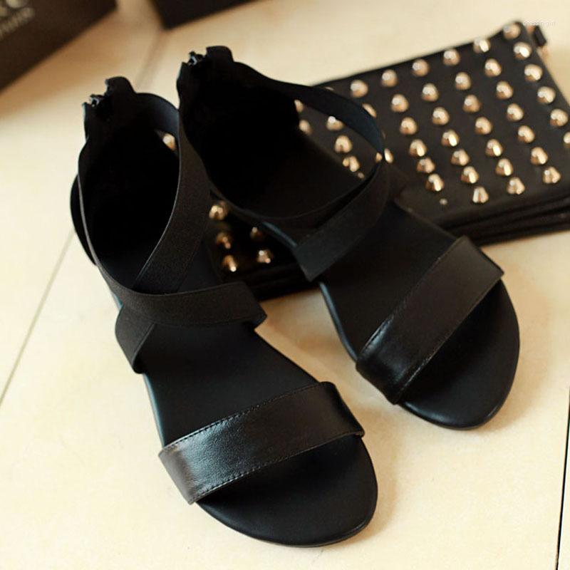 

Sandals Black Flat Heel Women Classic Metal Decoration Gladiator Summer Leisure Flats Sandalias Mujer Shoes