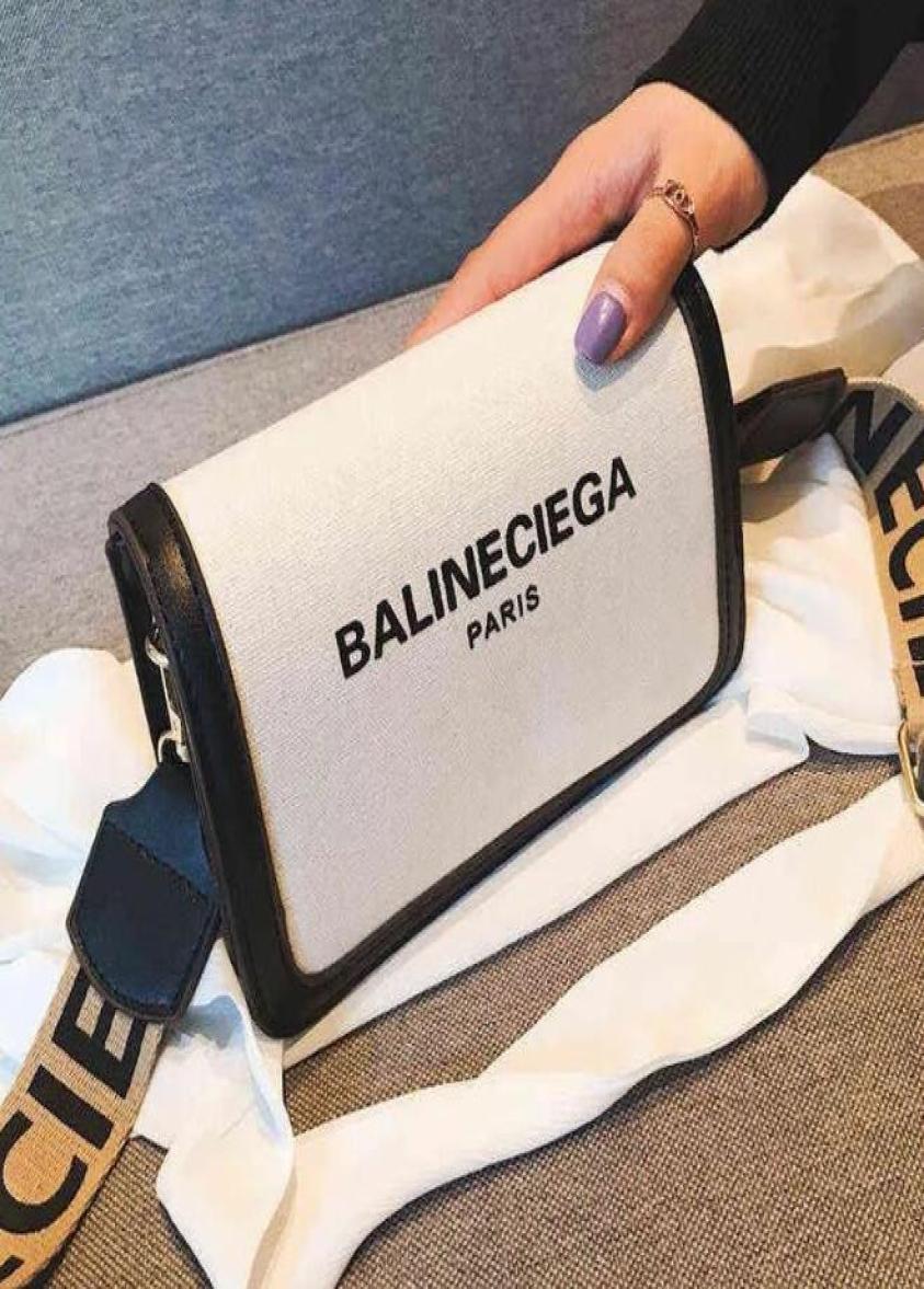 

2022 New Fashion Casual Small Square Bags High Quality Unique Designer Shoulder Messenger BagsSummer Women Purse and Handbags2229708, Black