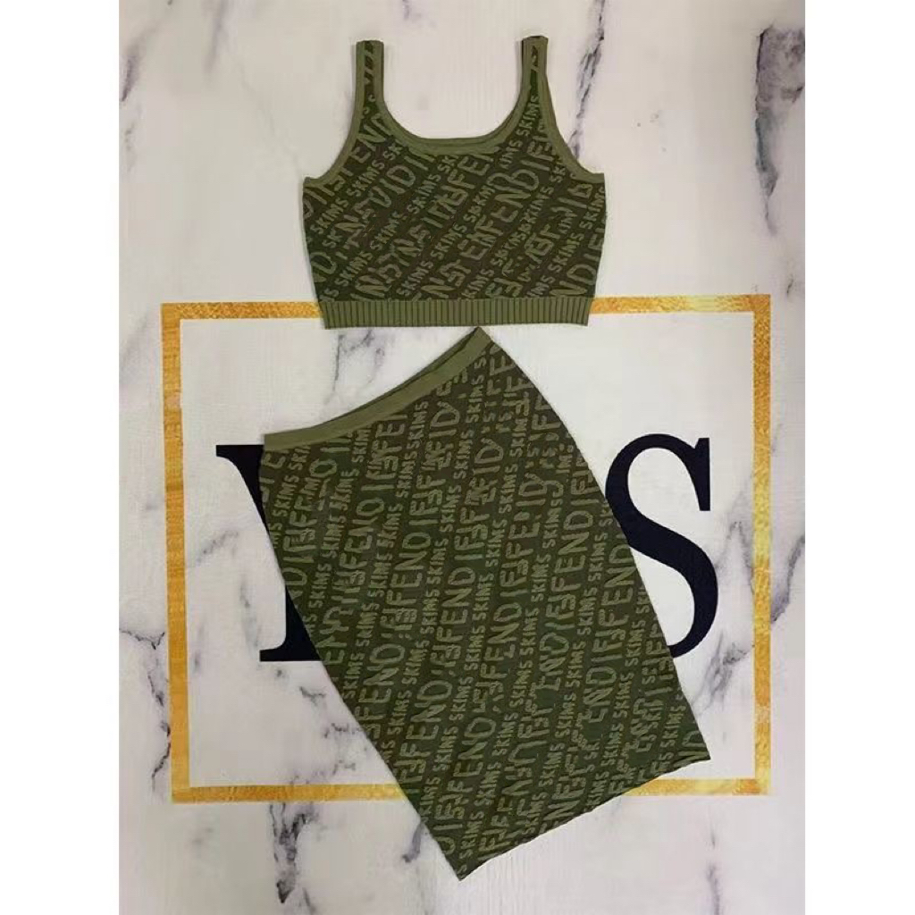 

Designer dress women summer luxury fashion letter knitted three-dimensional relief dress sexy fashion two-piece dress women' casual suspender skirt