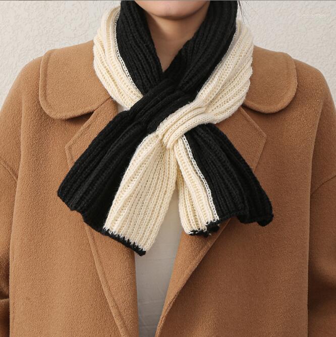 

Scarves Small Scarf Short Women's Cross Knit In Autumn And Winter Korean Color Matching Versatile Warm Lazy Neck Gua