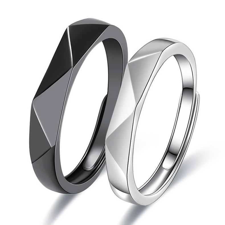

Popular diamond-shaped male and female rings, Wedding Engagement Ring Set for Couple