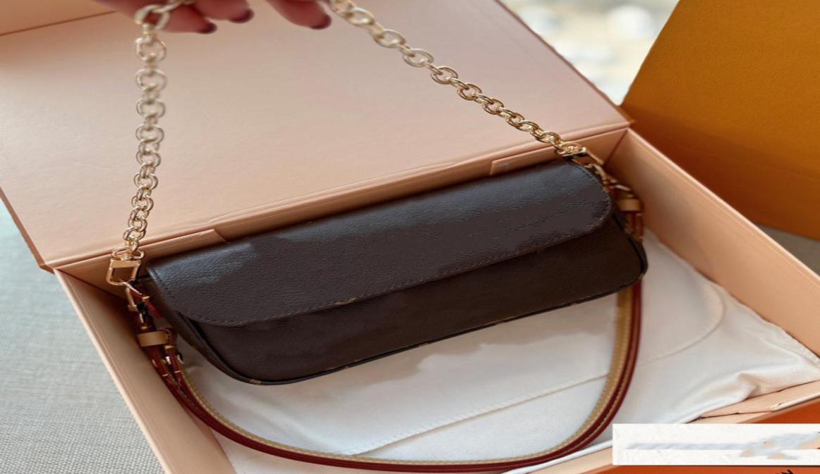 

New Women Designers Small Double Chain bag Ivy Woc Clutch Purse Calf Leather Lady Classic Fashion Crossbody Leather Chain Mini CF 5499965, Brown