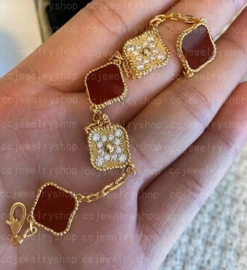 

100 925 Silver Luxury Designer 4Clover Charm Bracelet Chain 18K Gold Agate Shell Bracelets WomenGirls Wedding flowers Jewelry D1161201