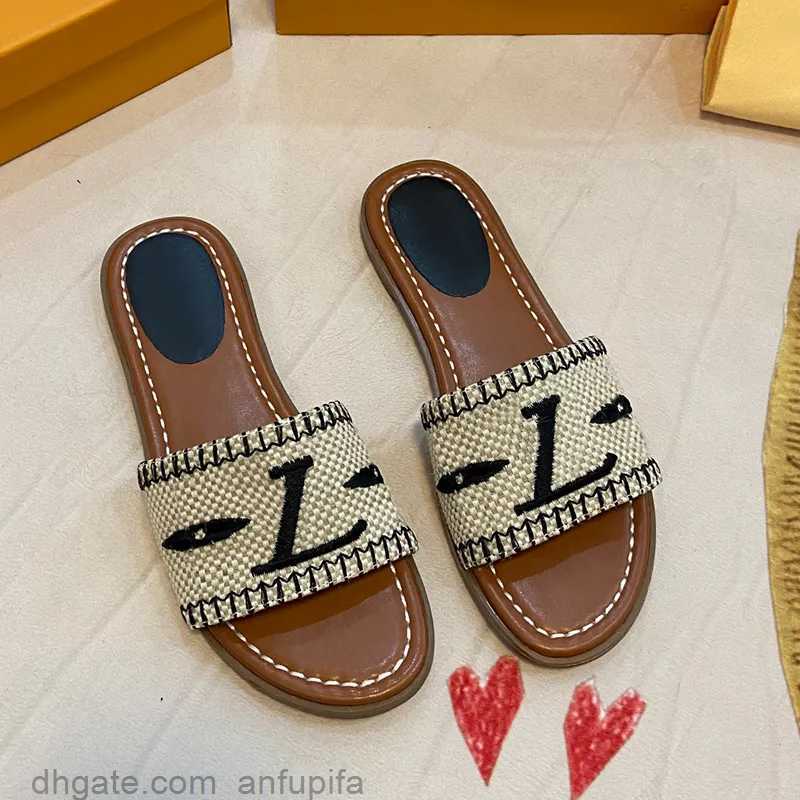 

With box Raffia Embroidered Flat Mules designer slippers beach women shoes Pine Green Gold Sky Blue pink Black Brown Fuchsia flat slides, 02 red