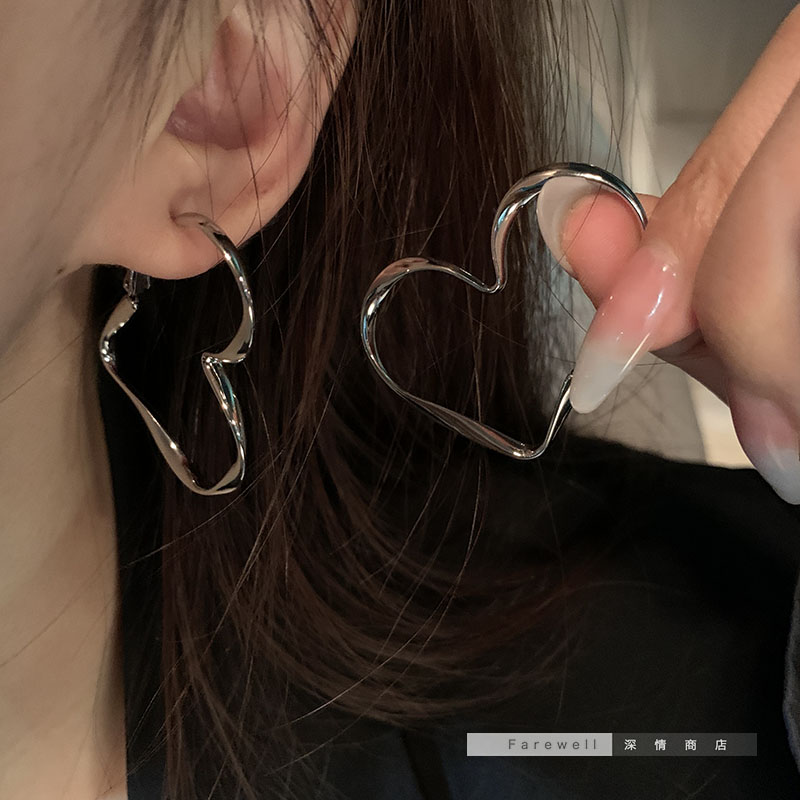 

Fashion Heart Earrings Punk Jewelry For Cool Women Girl Friendship Gifts Accessories
