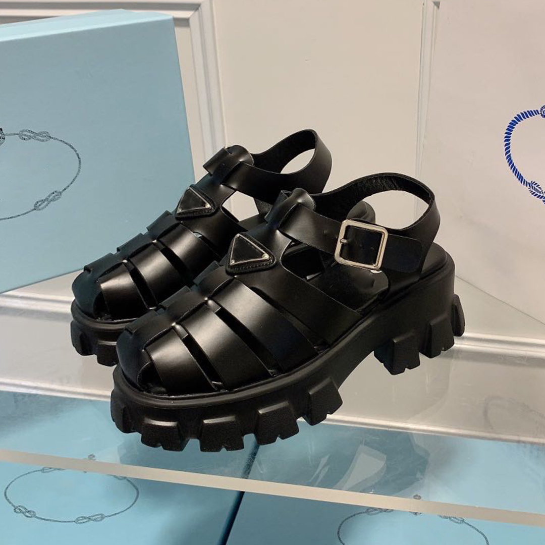 

Designer Sandals Women Slides Adjustable Buckle Flat Sandals Comfort Slides Summer Essential Slippers Beach Home and Street Casual Sandles