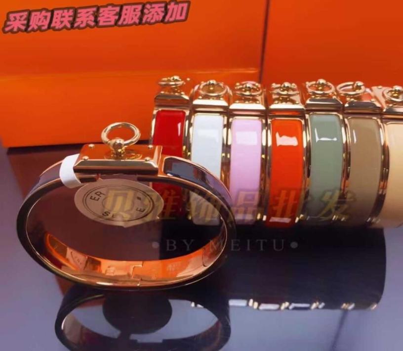 

Designer Women H Bangle Fashion Classic lady bracelet bracelet2FZM2910927