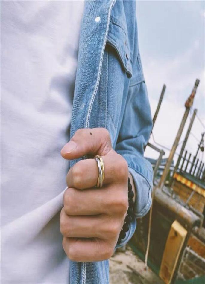 

New fashion brand stainless steel 3 korean couples ring jewellery 18K personality high quality lovers gift friends exchange gifts5200854
