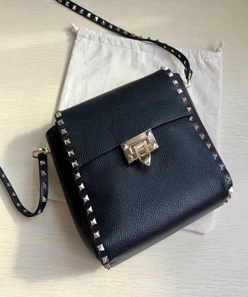 

Ladies Handbag Designer Bags Val Zhouzhoubao123 Crossbody Bag Luxury LBD67921216, Navy