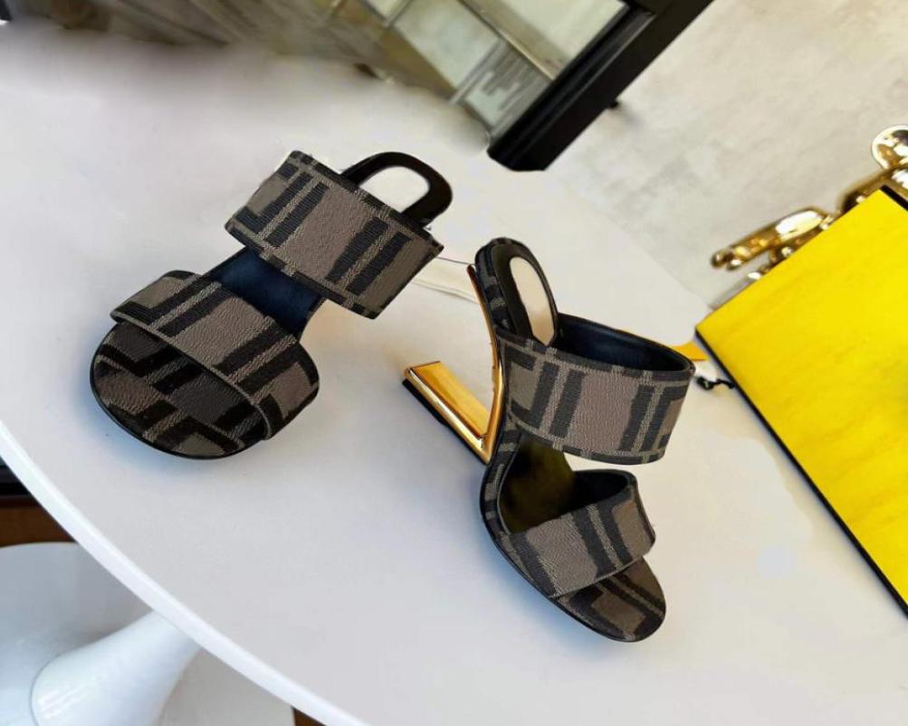 

high heeled slippers Latest fashion printing shoes F Sculpted Metallic abnormal heels open toes slip on slides Top quality genuine1729259, Split