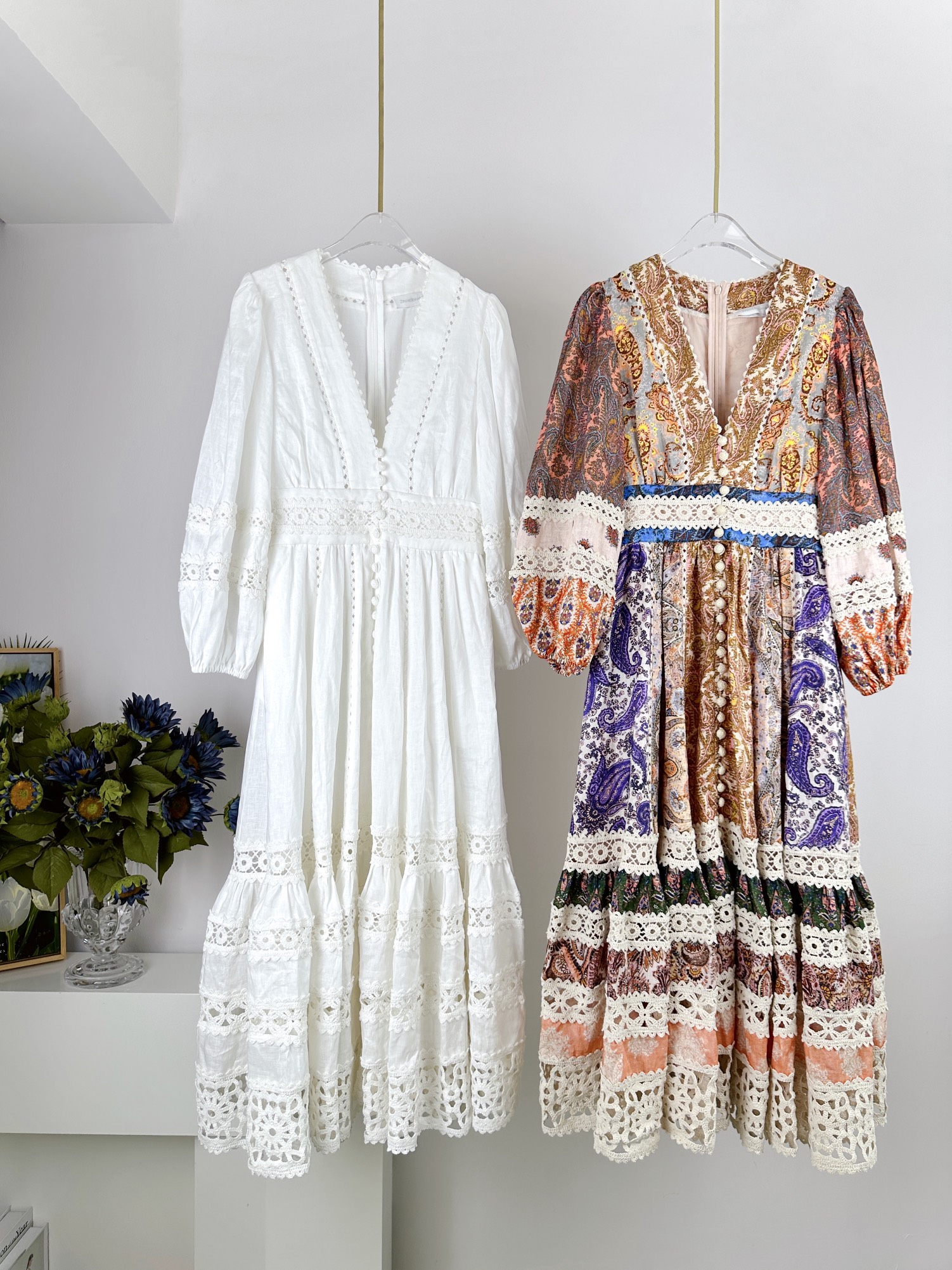 

Casual Dresses 2023 Australian Designer Dress Spring/Summer New Devi Splice Style V-neck Bubble Sleeve Mid length Dress AA, White