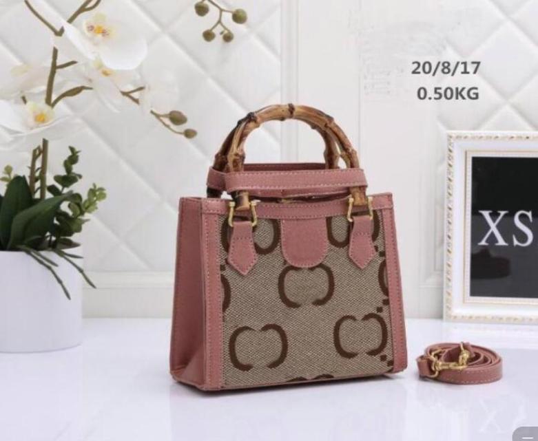 

NEW Designer Bags Large Capacity Plain Crossbody Shoulder Bags GGity Handbags Women Coin Purse Casual Square Wallets7477729, White