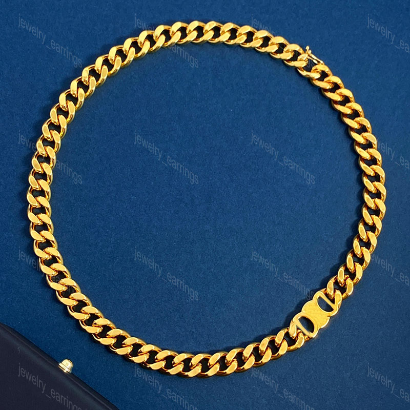 

Designer Gold Chain Necklaces for Mens Women Cuban Link Chains Pendant Luxury Jewelry Choker Necklace Vintage Chunky Thick Ladies Jewelry Accessories