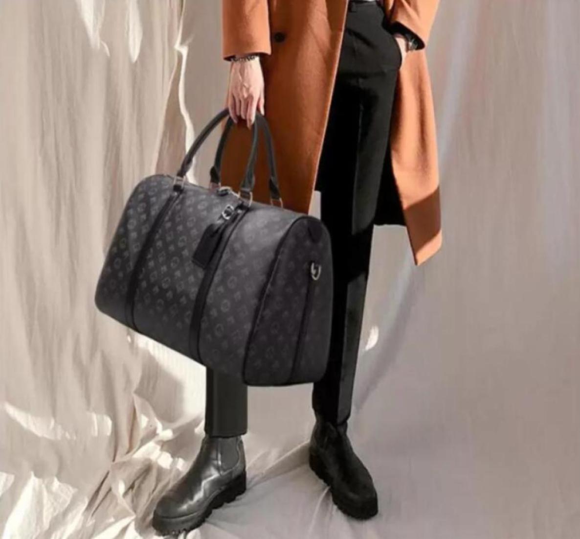 

Duffel Luggage Bags Travel Men 55CM PU LEATHER Designer Duffle Luxury Fashion Sport Tote Handbags Shoulder Outdoor Packs Suitcase 7281535, Light green