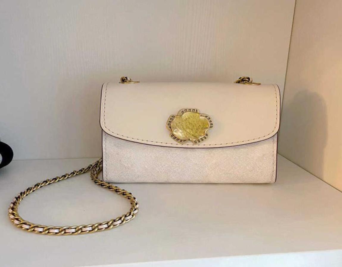 

Evening Bags Shoulder Bags 2022 New Genuine Leather Parker Commuting new Trendy Camellia Rivet Old Flower Flap One Crossbody Small2955558, White