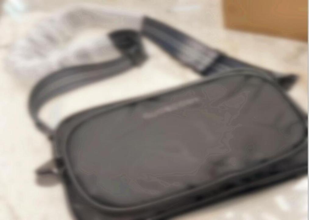 

2023 latest classic chest bag canvas camera bag size 225 14 cm2393128, Black