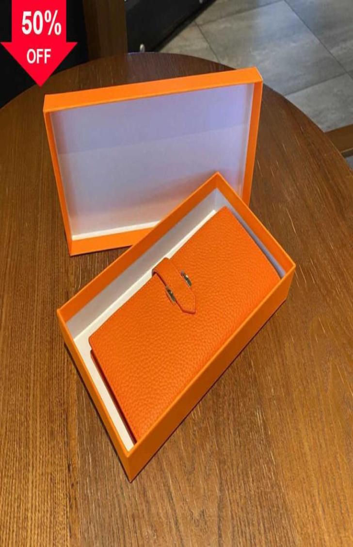 

Luxury Designer Handbag 2022 New Long Wallet Women039s Leather Hbelt European and American Hand Baotou Layer Cowhide Ultrathi6153646, Red