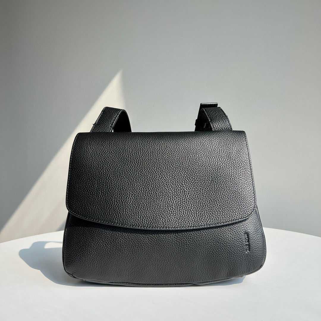 

The Row bag Mail Bag flip messenger bag cowhide shoulder crossbody bag, Black