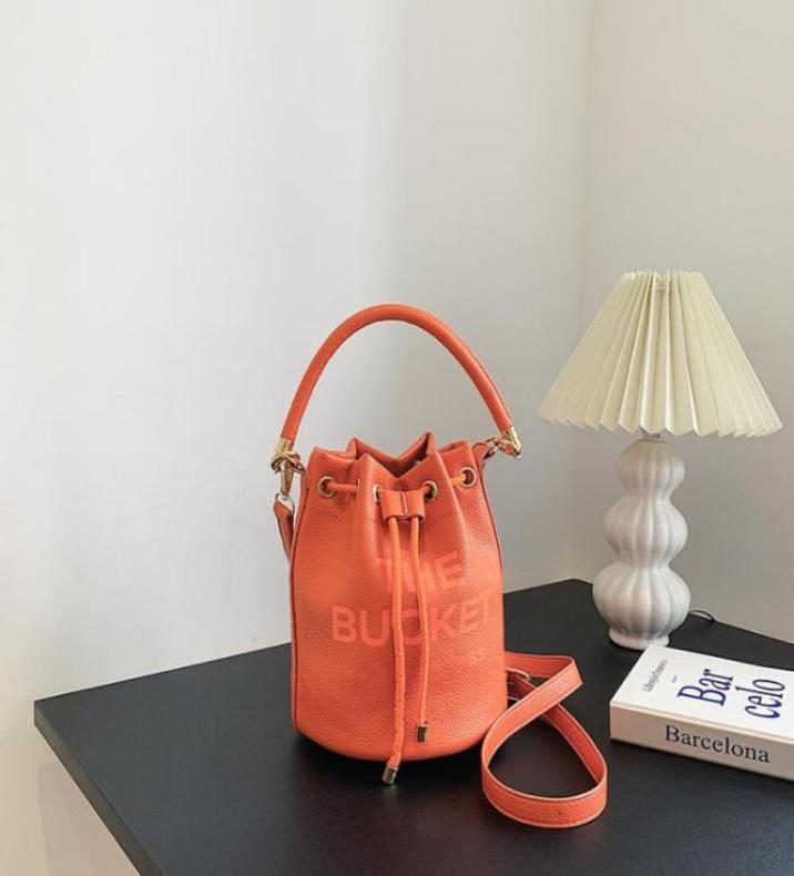 

Designer Luxury Women039s Bags Rich barrels Real Classic Cannes Modeling Crossbody Bucket Bag9712392, Sky blue