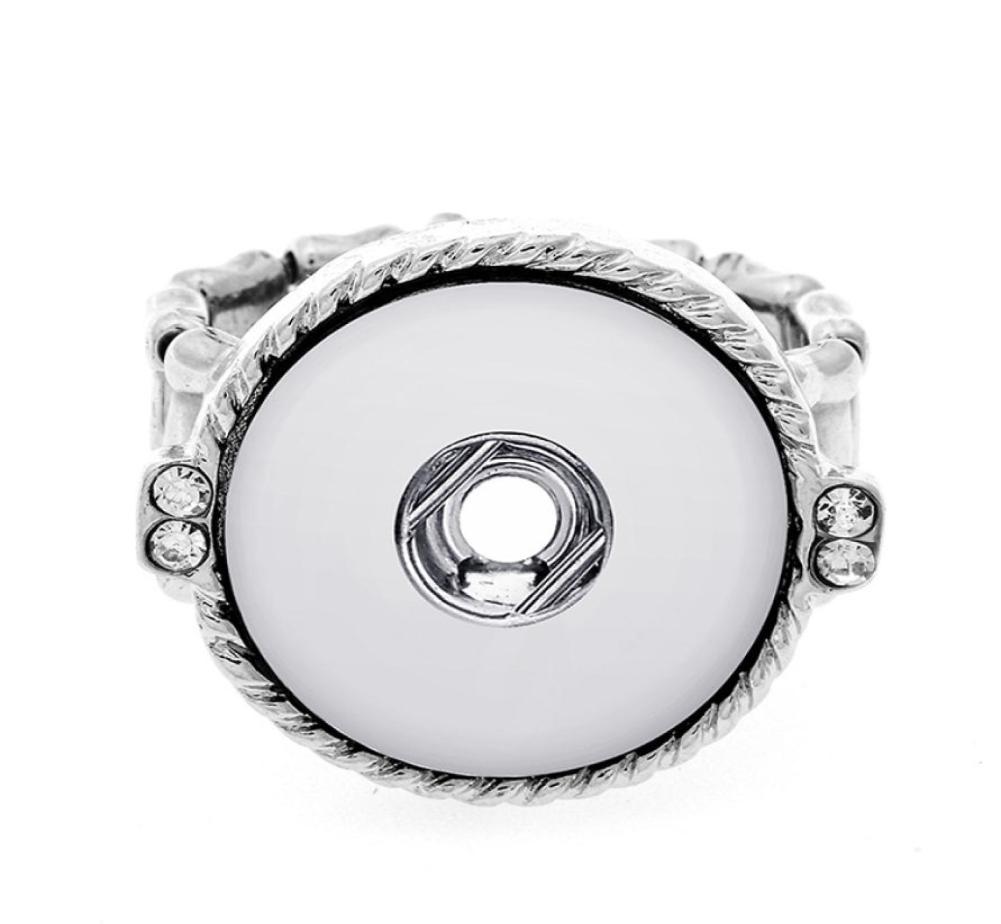 

20pcslot New Fashion Snap Jewelry Ring Flexible Adjustable 18mm Snap Button Metal Silvery Ring Party Charm Snap Button Jewelry6166904
