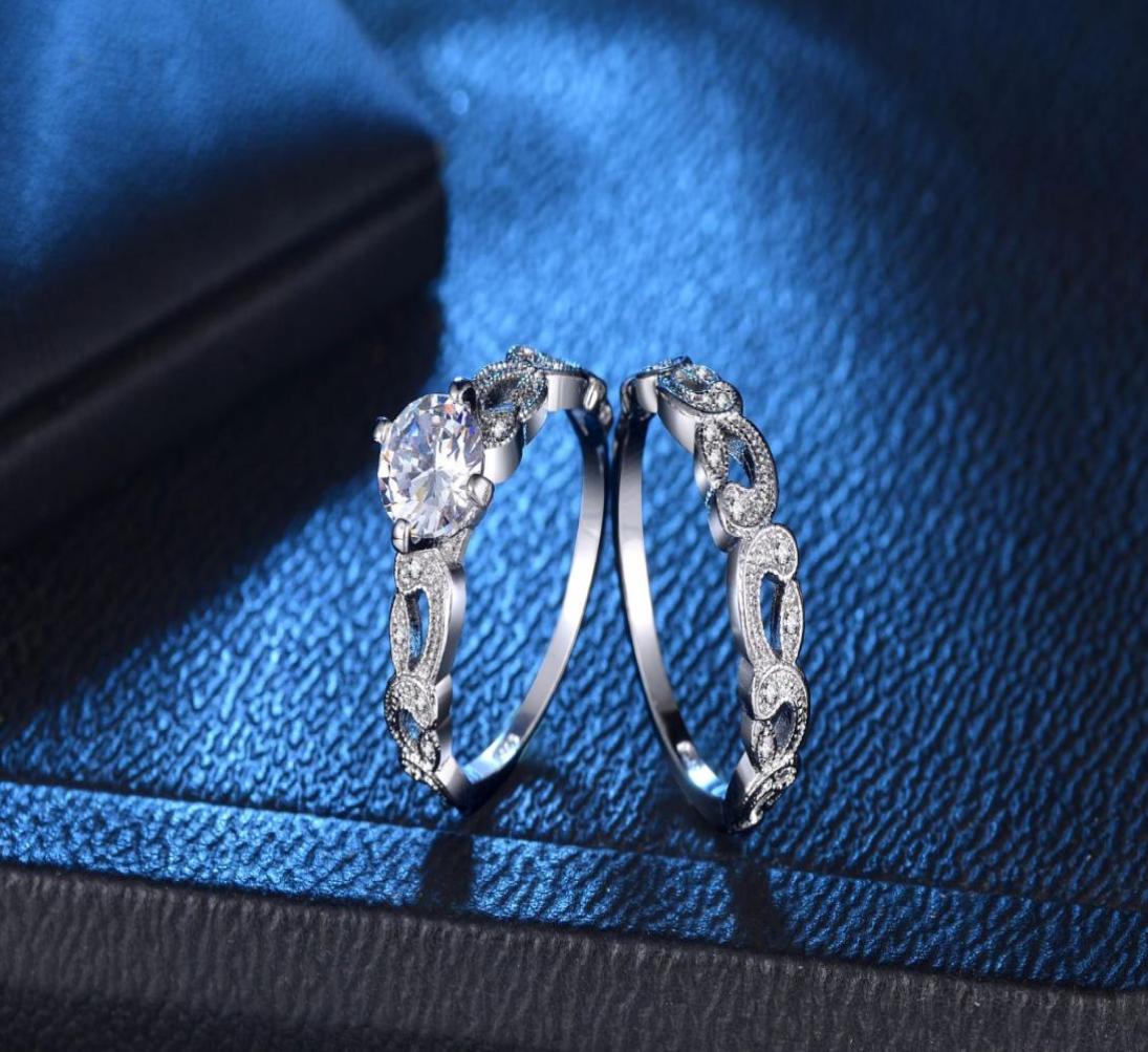 

WholeNew fashionable white zircon set ring rings popular in Europe and America7610581