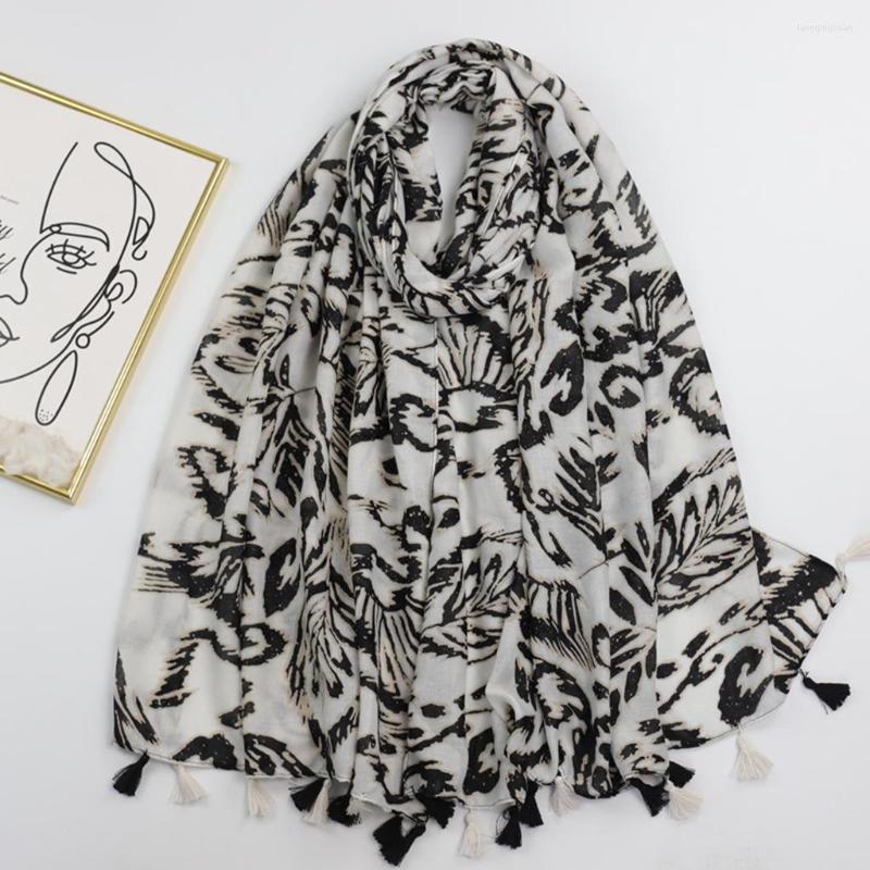 

Scarves 2023 Est Women Vintage Floral Pattern Scarf Cotton Voile Shawls