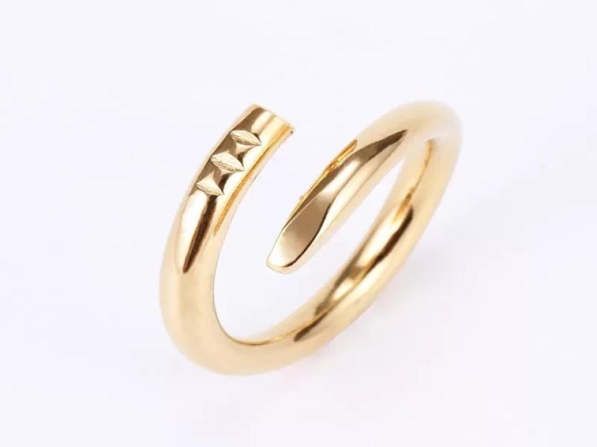 

Designer Nail Ring Luxury Jewelry Band Rings For Women Men Titanium Steel Alloy GoldPlated Process Fashion Accessories Gift Never6735694