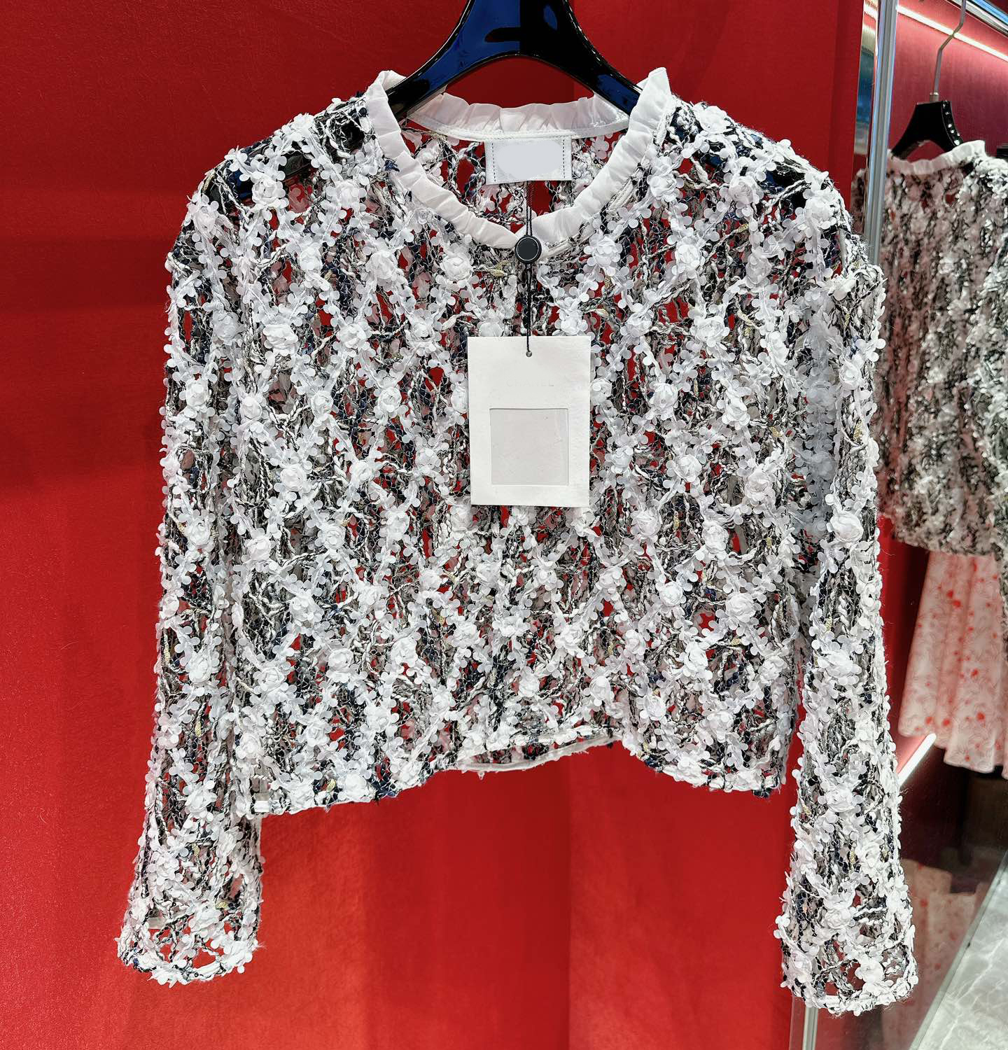 

European fashion brand hollow petal woven cardigan, Multi