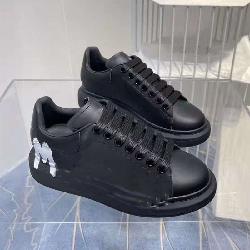

Graffiti platform shoes 3D New Fashion Mens Woman Casual Shoes Luxury Desiner Genuine Leather Couple Sneakers Flat Sports Embroider Design Trainers Shoes 14