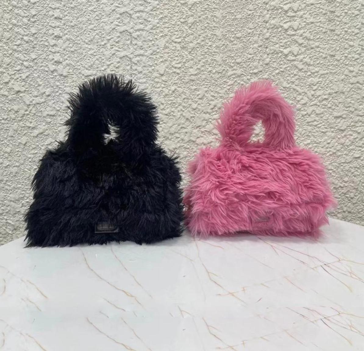 

Evening Bags 2022 Winter Luxury Design Fashion Hourglass Pink Plush Faux Fur Bag Female Portable Singleshoulder Diagonal Clutch S6232984, Sky blue