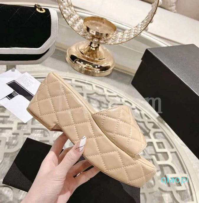 

Slippers Summer Beach Shoes Platform Real Leather Slippers Women Shoes Thick Sole Peep Toe Metal Decor Sandals Ladies Fashion Vacation, 3cm no box