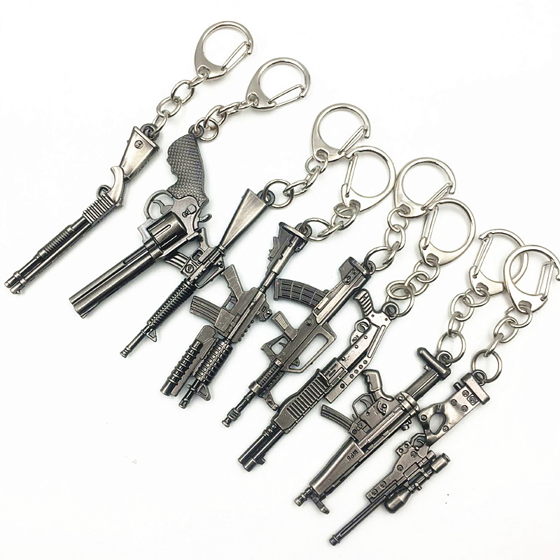 

Game CSGO Weapon Keychain AK MP5 Gun Model Key Ring Metal Pendant llaveros Souvenir Accessories Gift 6 cm