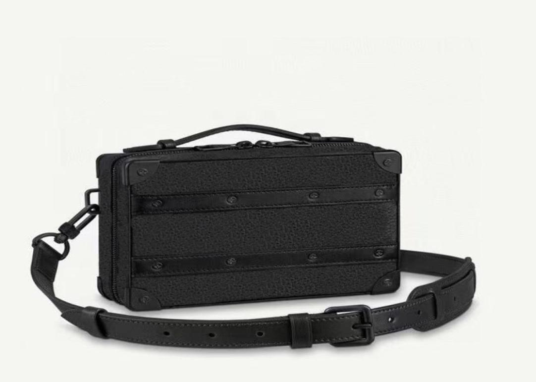 

L Luxurys Designers 45 Messenger Bag 935 Simple elegant classic style handbag Unique men039s style car line neat and clean shou7773334, Beige