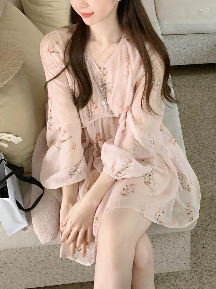 

Casual Dresses 2023 Summer Floral Y2k Mini Dress Women Long Sleeve 2 Piece Set Korean Fashion Clothing Chiffon Beach Party, Picture shown