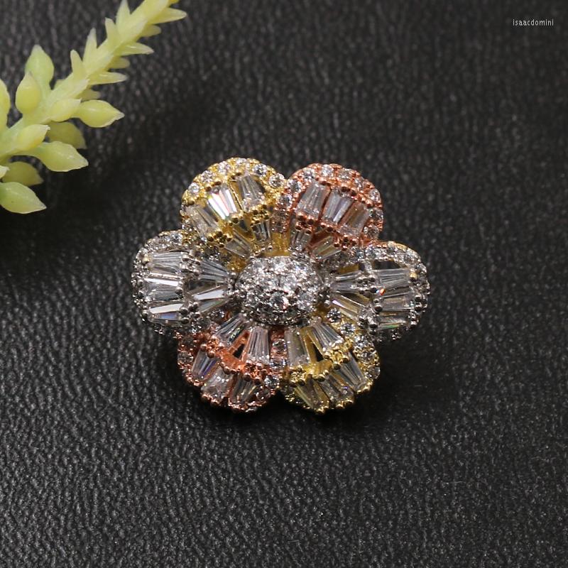 

Brooches Lanyika Fashion Jewelry Exquisite Lovely Flower Cubic Zircon Brooch Pin For Engagement Banquet Party Luxury Bridal Gift